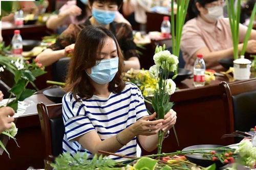 文明創(chuàng)建丨百花叢中你最美——市紀委監(jiān)委舉辦“花語廉心”花藝活動